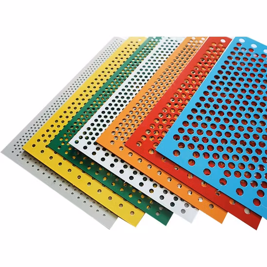 Olio di silicone perforato per uso alimentare Pentola a vapore antiaderente Cottura dim sum Carta a vapore Fodere per cottura a vapore usa e getta Cucina Bakeware Cottura Carta quadrata rotonda antiaderente